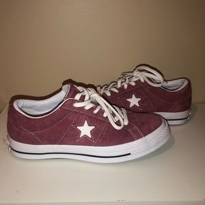 Women’s Converse One Star Suede Ox Sneaker